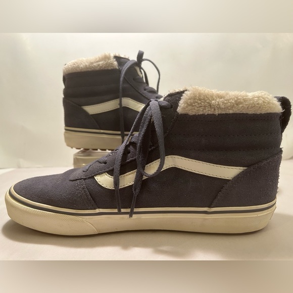 Vans Blue Suede Faux Fur Lined High Top Sneakers Size 9.5 - Picture 2 of 11
